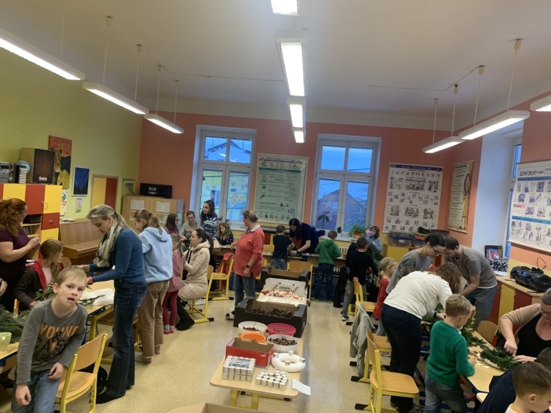 Adventní posezení s punčem