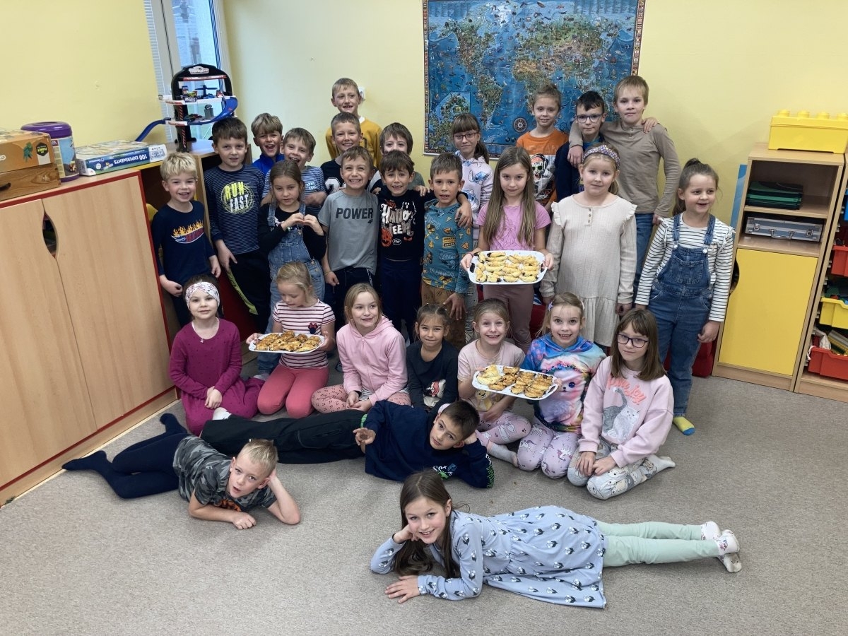 Pečení svatomartinských perníčků ve ŠD