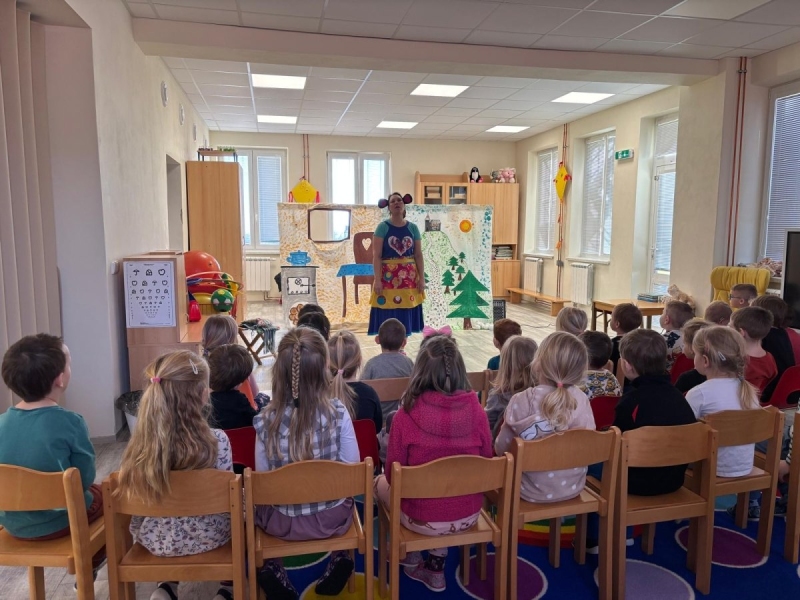 ZIMNÍ POHÁDKA O ČARODĚJOVI CHŘIPAJZNĚ