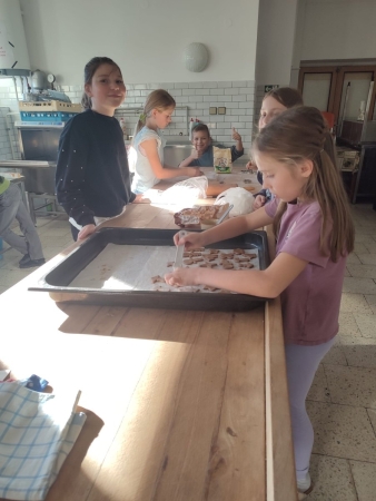Pečení perníčků v rukodělném kroužku