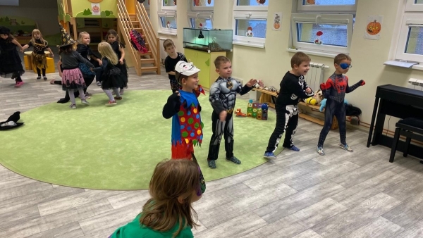 Halloweenská párty