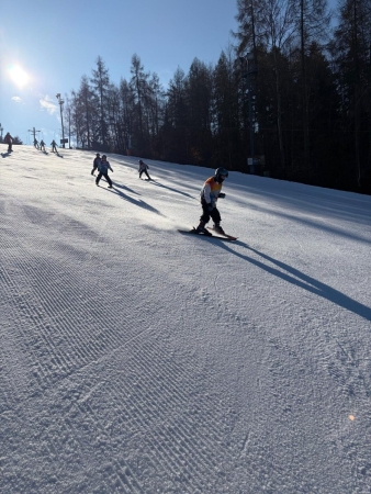 Lyžařský a snowboardový výcvik 1.–5. ročníku (23. 2. – 27. 2. 2026)