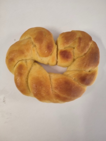 Pečení velikonočních jidášů