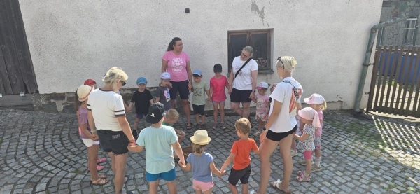 Návštěva u kuřátek o prázdninách