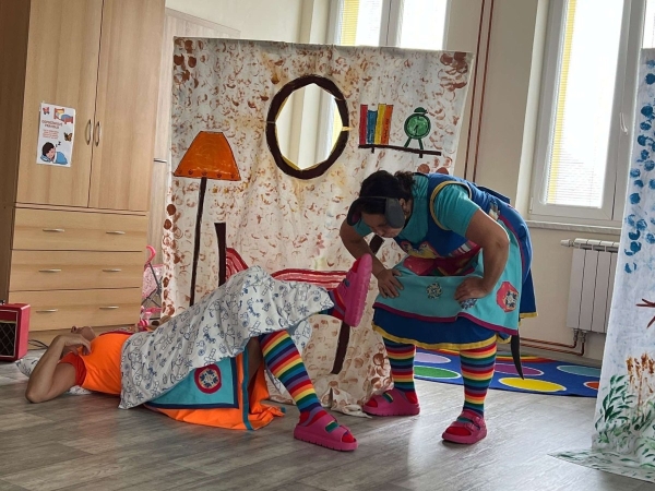 Myška Klárka a veverka Terka ve školce
